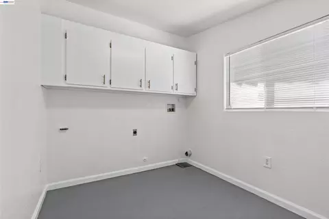 Other - 705 W Rumble Rd, Modesto, CA 95350 photo 4 of 8