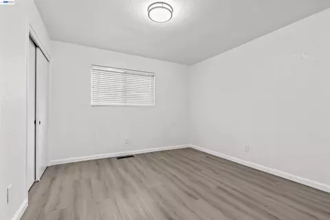 Bedroom - 705 W Rumble Rd, Modesto, CA 95350 photo 1 of 5