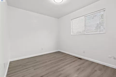 Bedroom - 705 W Rumble Rd, Modesto, CA 95350 photo 2 of 5