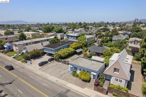1535 Ashby Ave, Berkeley, CA 94703 photo 6