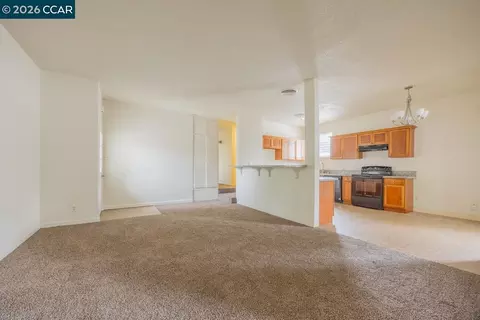 Living - 6118 Rutland Dr, Carmichael, CA 95608 photo 3 of 4