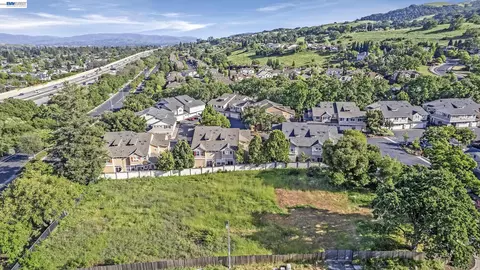 19251 San Ramon Valley Bl, San Ramon, CA 94583