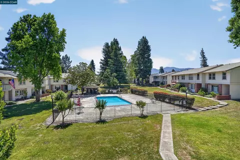 Exterior - 1812 Wildbrook Ct #C, Concord, CA 94521 photo 1 of 6
