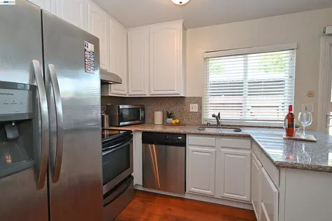 Kitchen - 4408 Comanche Way, Pleasanton, CA 94588 photo 1 of 3