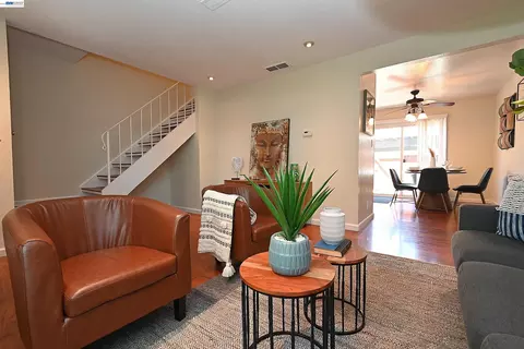 Living - 4408 Comanche Way, Pleasanton, CA 94588 photo 2 of 5