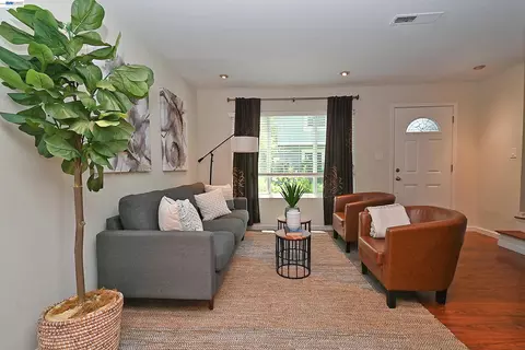 Living - 4408 Comanche Way, Pleasanton, CA 94588 photo 4 of 5