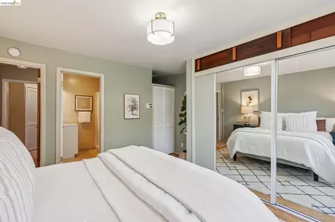 Bedroom - 2817 Stanton St, Berkeley, CA 94702 photo 5 of 9