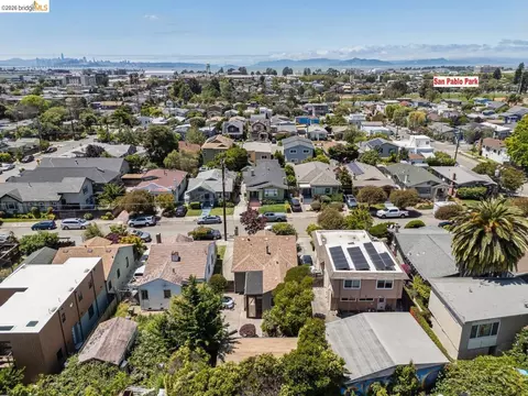 View/Area - 2817 Stanton St, Berkeley, CA 94702 photo 4 of 6