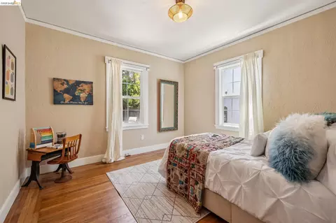 Bedroom - 2817 Stanton St, Berkeley, CA 94702 photo 6 of 9