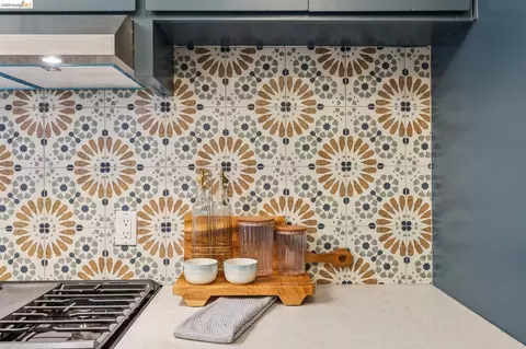 Kitchen - 2817 Stanton St, Berkeley, CA 94702 photo 5 of 5
