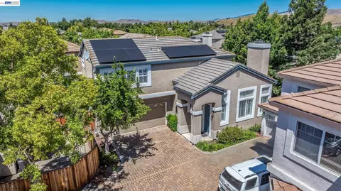 2038 Mulberry Cmn, Livermore, CA 94551