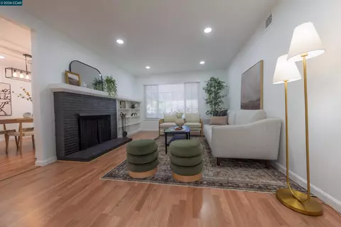 Living - 3085 Stanton Cir, Carmichael, CA 95608 photo 4 of 4