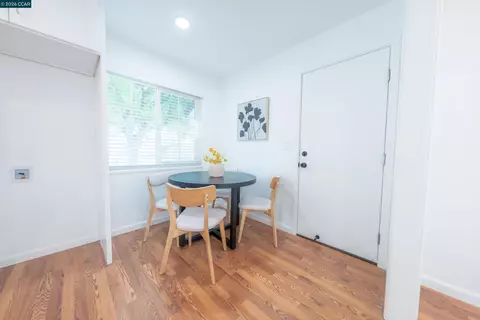 Dining - 3085 Stanton Cir, Carmichael, CA 95608 photo 2 of 2