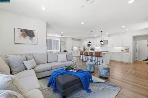 37352 Watersail Way, Newark, CA 94560