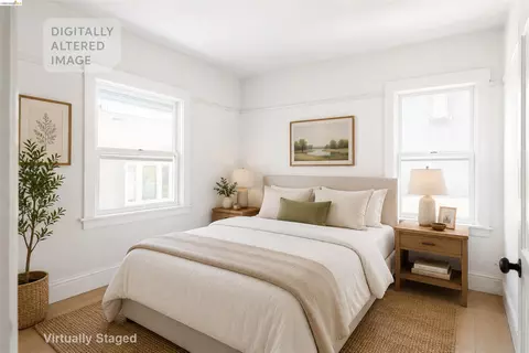 Bedroom - 3202 Shattuck Ave, Berkeley, CA 94705 photo 8 of 13