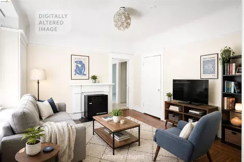 Living - 3202 Shattuck Ave, Berkeley, CA 94705 photo 7 of 9
