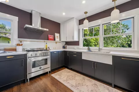 Kitchen - 1994 Marin Ave, Berkeley, CA 94707 photo 4 of 7