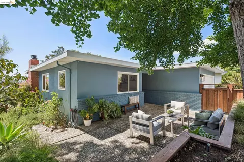 2325 Carquinez Ave, El Cerrito, CA 94530