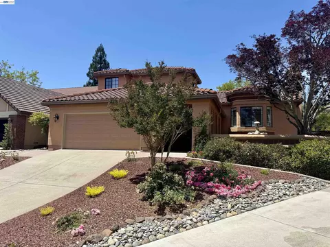 55 Rainbow Bridge Way, San Ramon, CA 94582