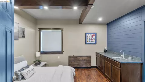 Bedroom - 700 Brownstone Rd, Oakley, CA 94561 photo 5 of 5