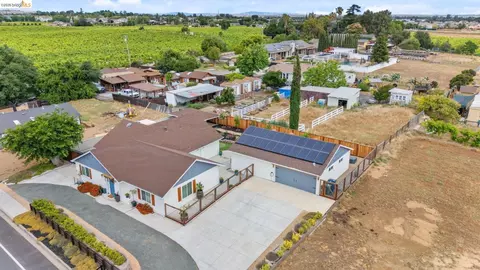 View/Area - 700 Brownstone Rd, Oakley, CA 94561 photo 10 of 10