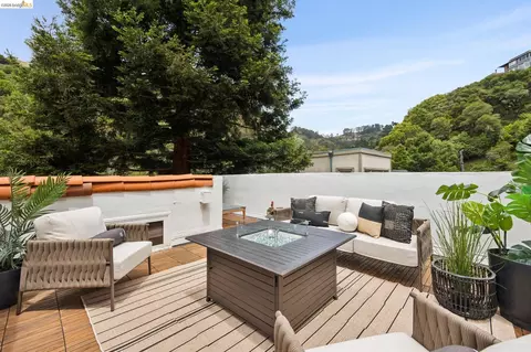 Exterior - 1053 Rispin Dr, Berkeley, CA 94705 photo 11 of 20
