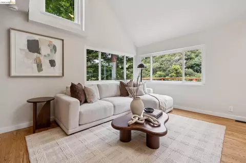 Living - 1053 Rispin Dr, Berkeley, CA 94705 photo 3 of 6