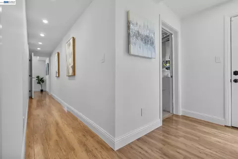 Entry Way - 274 Staples Ave, San Francisco, CA 94112 photo 5 of 5