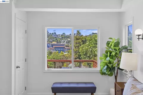 Other - 274 Staples Ave, San Francisco, CA 94112 photo 6 of 14