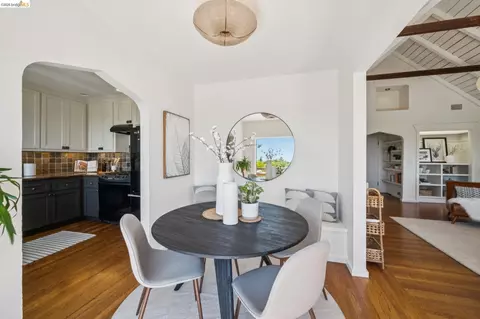 Dining - 734 Keeler Ave, Berkeley, CA 94708 photo 4 of 5