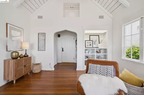 Entry Way - 734 Keeler Ave, Berkeley, CA 94708 photo 2 of 2