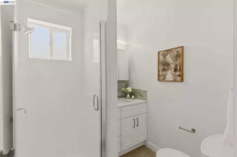 Bath - 277 Shore Rd, Bay Point, CA 94565 photo 3 of 4