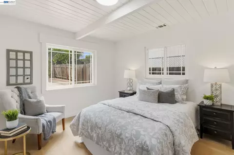 Bedroom - 277 Shore Rd, Bay Point, CA 94565 photo 1 of 3