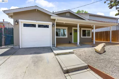 Exterior - 277 Shore Rd, Bay Point, CA 94565 photo 2 of 8