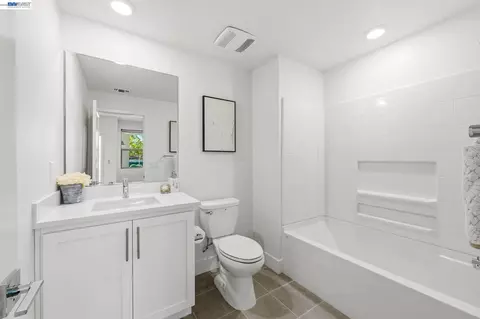 Bath - 5581 Dublin Blvd, Dublin, CA 94568 photo 1 of 6