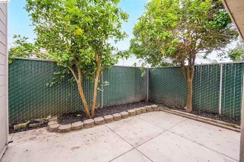 1812 Woolsey St, Berkeley, CA 94703 photo 29