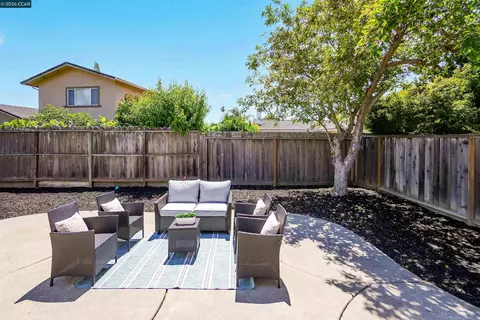 Exterior - 6275 Mockorange Ct, Newark, CA 94560 photo 11 of 14
