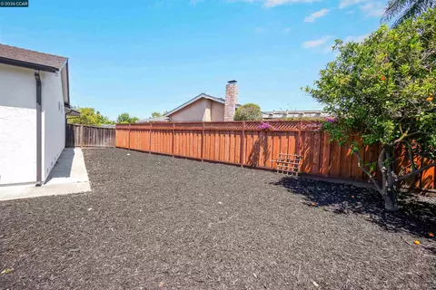 Exterior - 6275 Mockorange Ct, Newark, CA 94560 photo 6 of 14