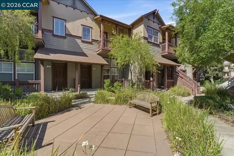 108 Serra Way, San Pablo, CA 94806