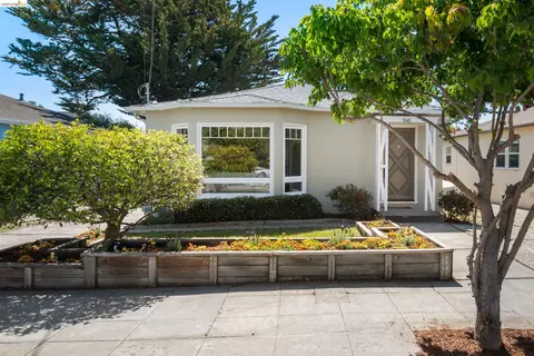 946 Jackson St, Albany, CA 94706