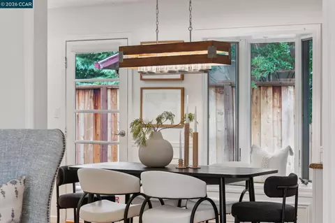 Dining - 962 Oasis Dr, Concord, CA 94518 photo 1 of 4