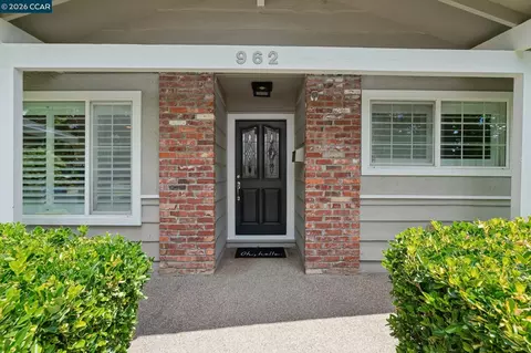 Other - 962 Oasis Dr, Concord, CA 94518 photo 1 of 3