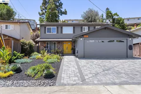 16683 Kildare Rd, San Leandro, CA 94578