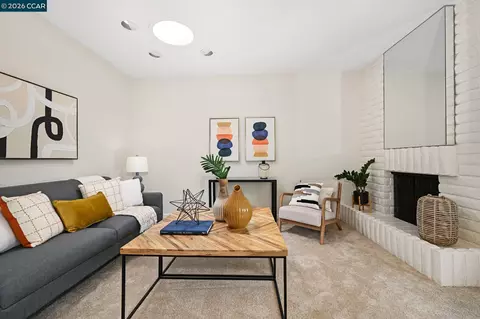 1351 Camino Peral #C, Moraga, CA 94556