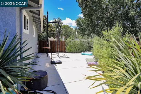 Exterior - 5491 Florida Dr, Concord, CA 94521 photo 9 of 9