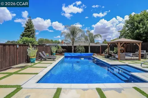 Exterior - 5491 Florida Dr, Concord, CA 94521 photo 7 of 9