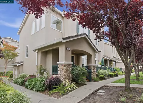 203 Swan Ct, Danville, CA 94506
