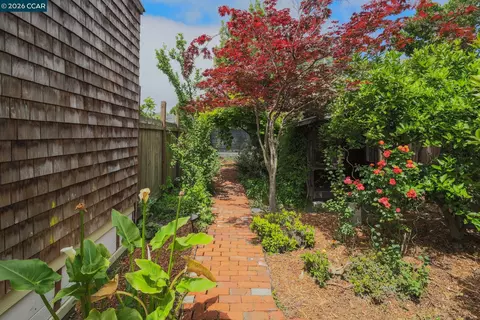 Exterior - 1316 Peralta Ave, Berkeley, CA 94702 photo 5 of 5