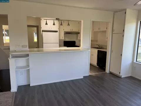 Living - 3690 Sundale, Lafayette, CA 94549 photo 5 of 14