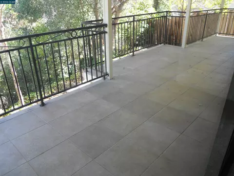 Exterior - 3690 Sundale, Lafayette, CA 94549 photo 6 of 7